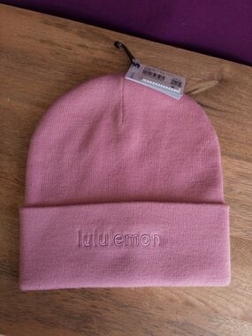 Lululemon Warm Revelation Beanie Pink Merino Wool Blend Knit Hat NWT
